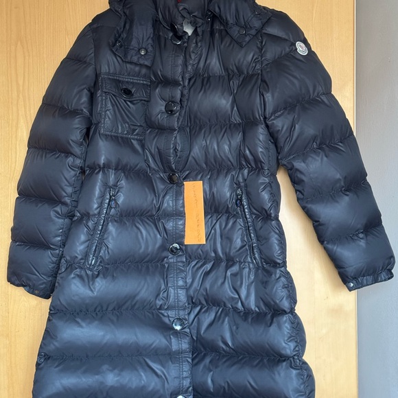 Women's Moncler Black Puffer Jacket size 5 - Picture 2 of 14